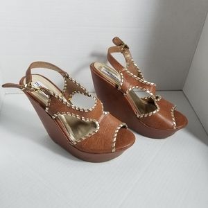 MADDEN GIRL AUDREY WEDGES BROWN WITH GOLD SIZE 7.5